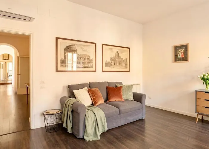 Heart Of Deluxe - 7min Colosseo, 3min Metro & Terrace Appartement Rome